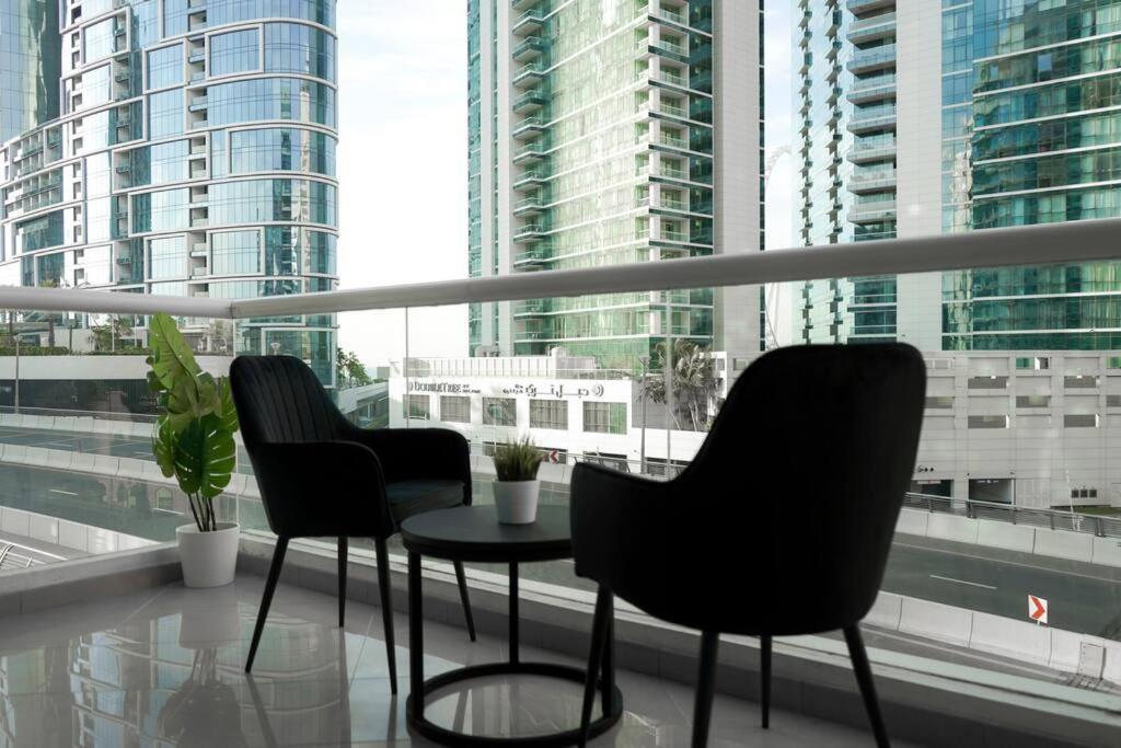 Step Into Serenity - Discover Modern Living In 1Br Apartment With Panoramic Views In Dubai Marina Near Jbr Walk, Beach And Bla Bla Club エクステリア 写真